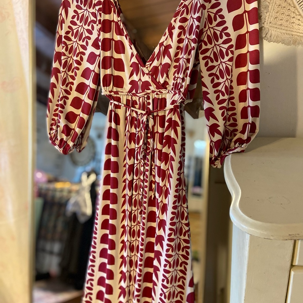 Elegant Red Patterned Dress
